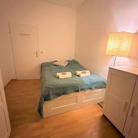 Cosy & Quiet In 17Th District Apartman Bécs Kültér fotó