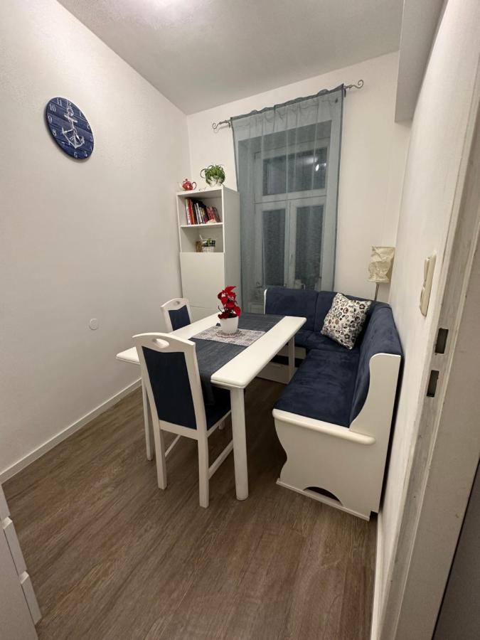 Cosy & Quiet In 17Th District Apartman Bécs Kültér fotó